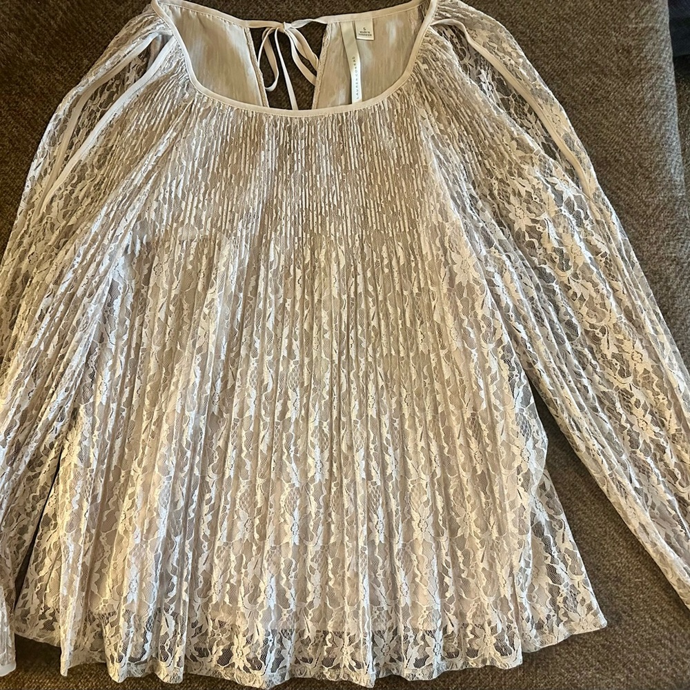 LC Lauren Conrad Ivory Lace Pleated Blouse